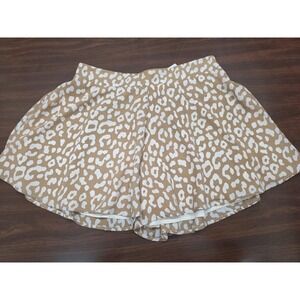 Adrienne Womens Large Leopard Print Shorts Tan Cream Pull On Elastic Waist NWT